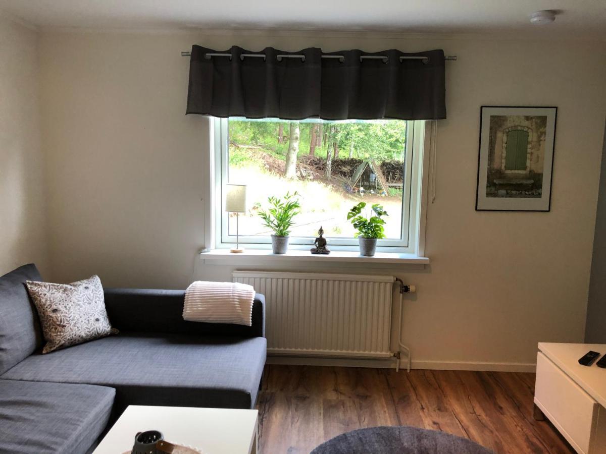 Furuvaegen 11 C Apartman Ullared Kültér fotó