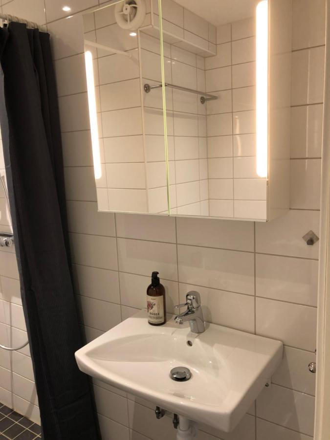 Furuvaegen 11 C Apartman Ullared Kültér fotó